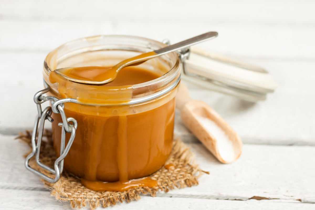 mamasezz plant based caramel sauce