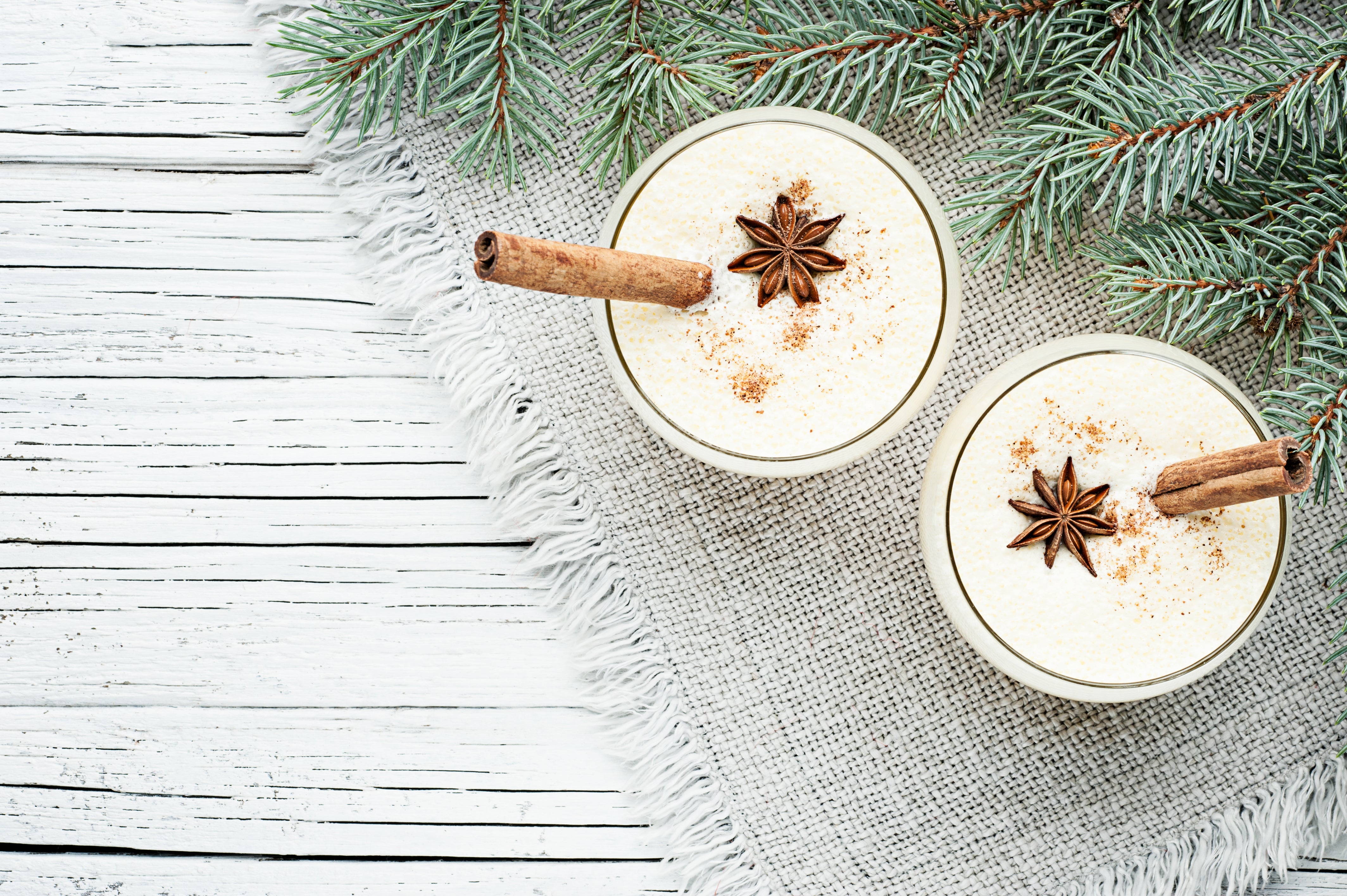 Plant-Based Holiday Recipe: Turmeric Eggnog – MamaSezz