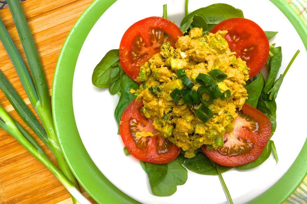 vegan curry chickpea salad recipe