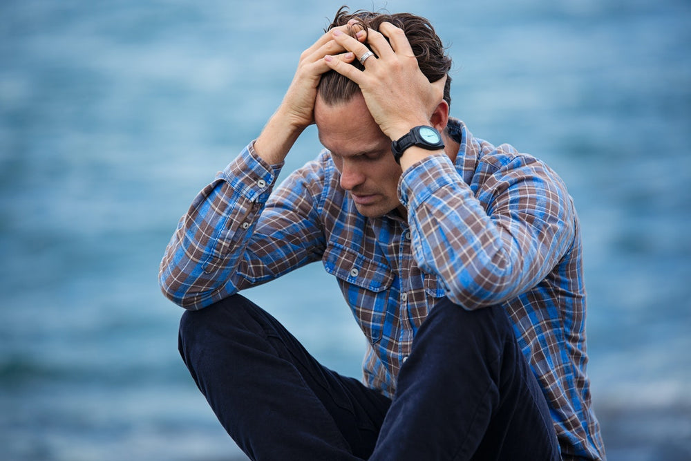 7 Foods to Reduce Anxiety Naturally (And 5 to Avoid)